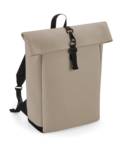 Mochila rolltop de poliuretano mate | Arcilla