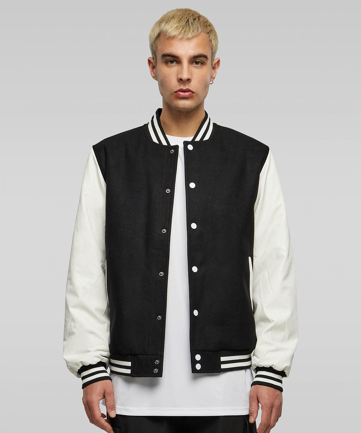 Chaqueta universitaria estilo retro | Negro/Blanco
