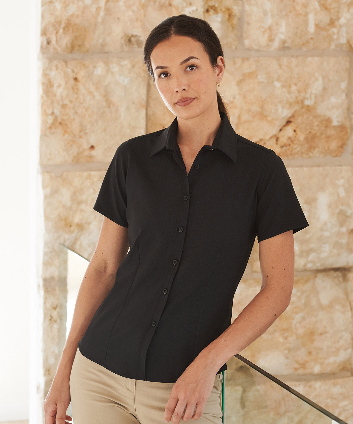 Camiseta de manga corta para mujer con tecnologa de absorcin de humedad y antibacteriana | Negro
