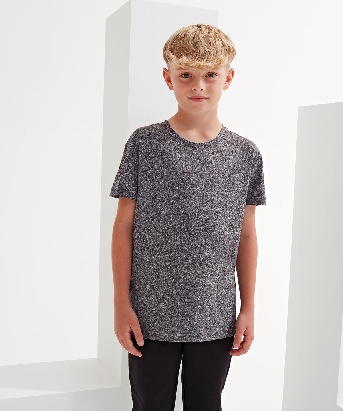Camiseta de rendimiento para nios TriDri® | Morado Brillante