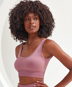 Sujetador deportivo multideporte para mujer TriDri® sin costuras acanalado con ajuste 3D | Negro