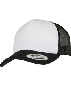 Gorra de camionero YP Classics® con espuma curvada frontal blanca (6320W) | Negro/Blanco/Negro